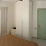 Villa Rosa *
